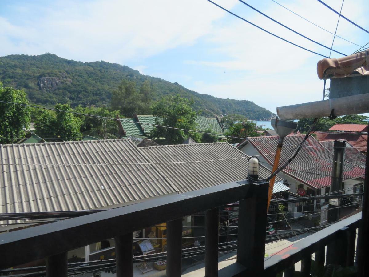 Same Same Guesthouse, Bar & Restaurant (Adults Only) Haad Rin Exterior foto