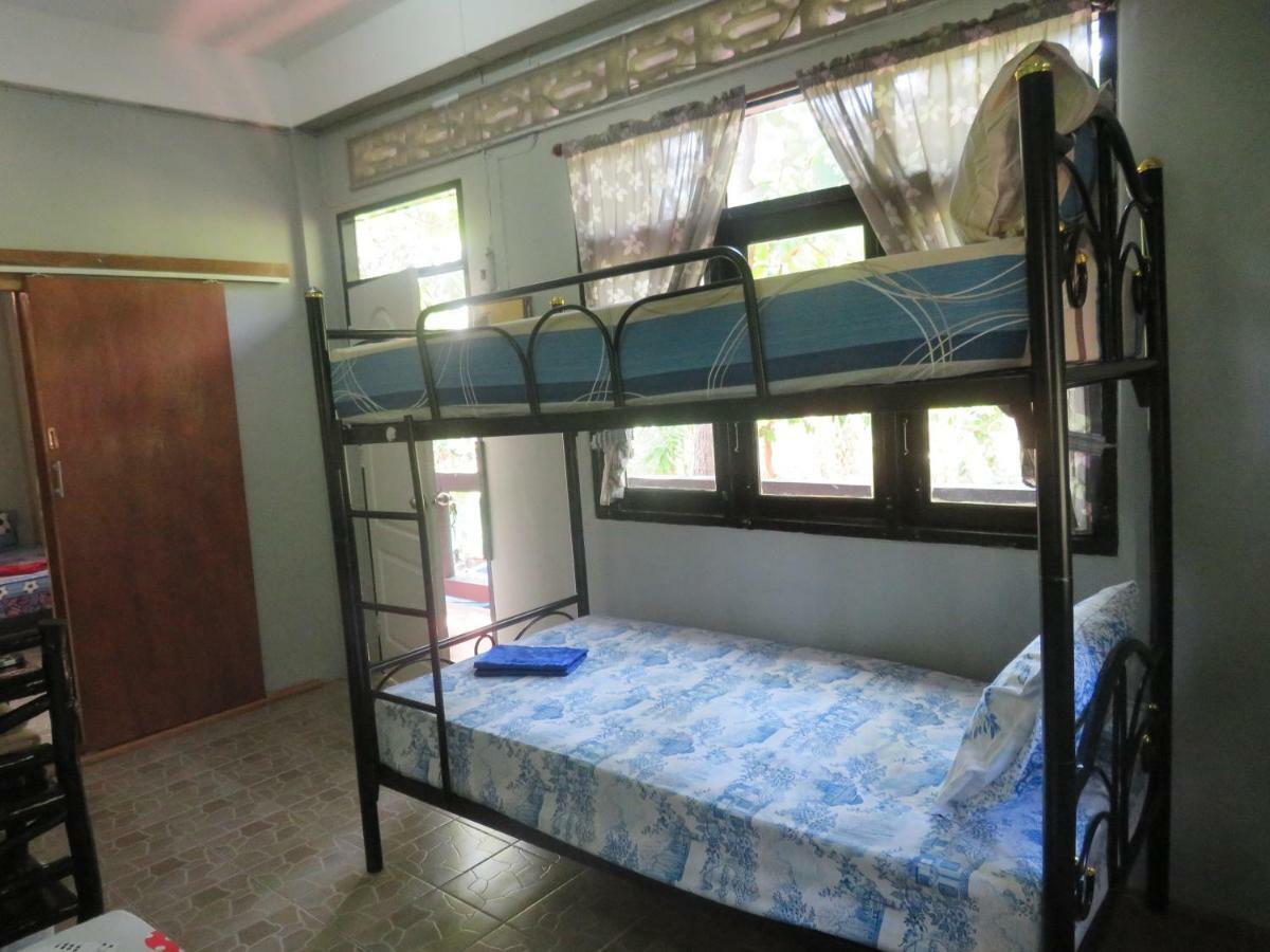 Same Same Guesthouse, Bar & Restaurant (Adults Only) Haad Rin Exterior foto